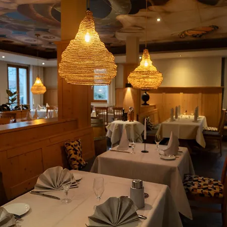 & Restaurant Bestenheider Stuben 4* Wertheim