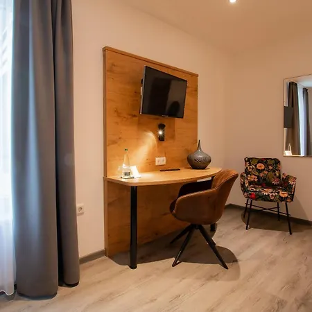 & Restaurant Bestenheider Stuben Hotel Wertheim