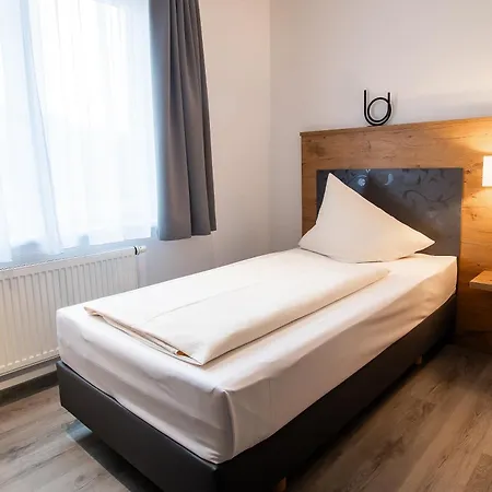 Hotel Hotel&restaurant Bestenheider Stuben