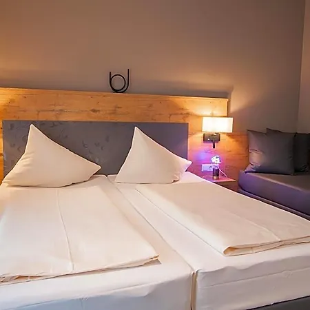 Hotel Hotel&restaurant Bestenheider Stuben