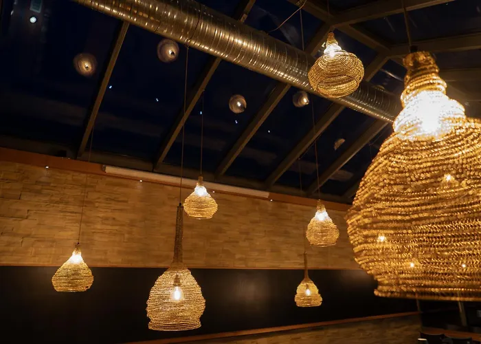 & Restaurant Bestenheider Stuben Hotel