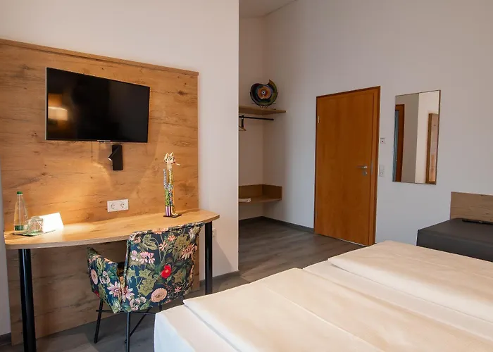 & Restaurant Bestenheider Stuben 4* Wertheim